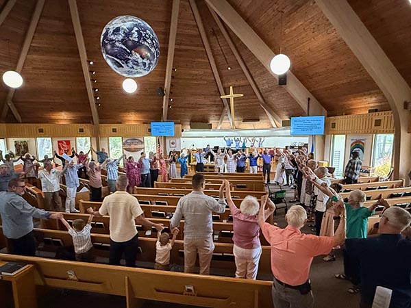 St. Andrew UCC Sanctuary